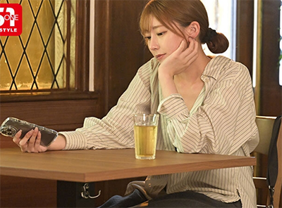 东京拜金女「枫富爱」到处敛财老男人！最后惨遭欧吉桑轮姦报复！